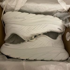 Hoka Clifton 8 white (womens)